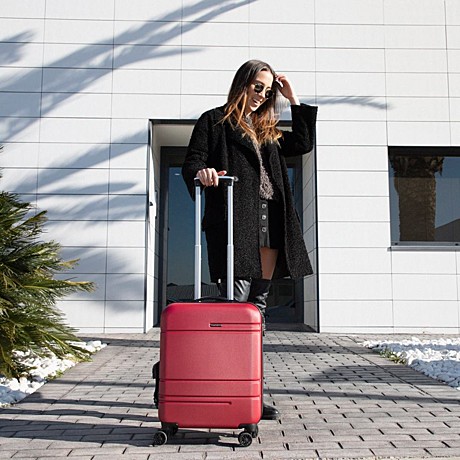 АКСЕССУАРЫ И БАГАЖ